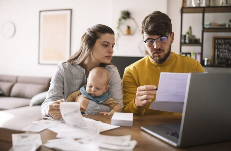 How American Families Are Adjusting Budgets Amid Rising Healthcare and Education Costs